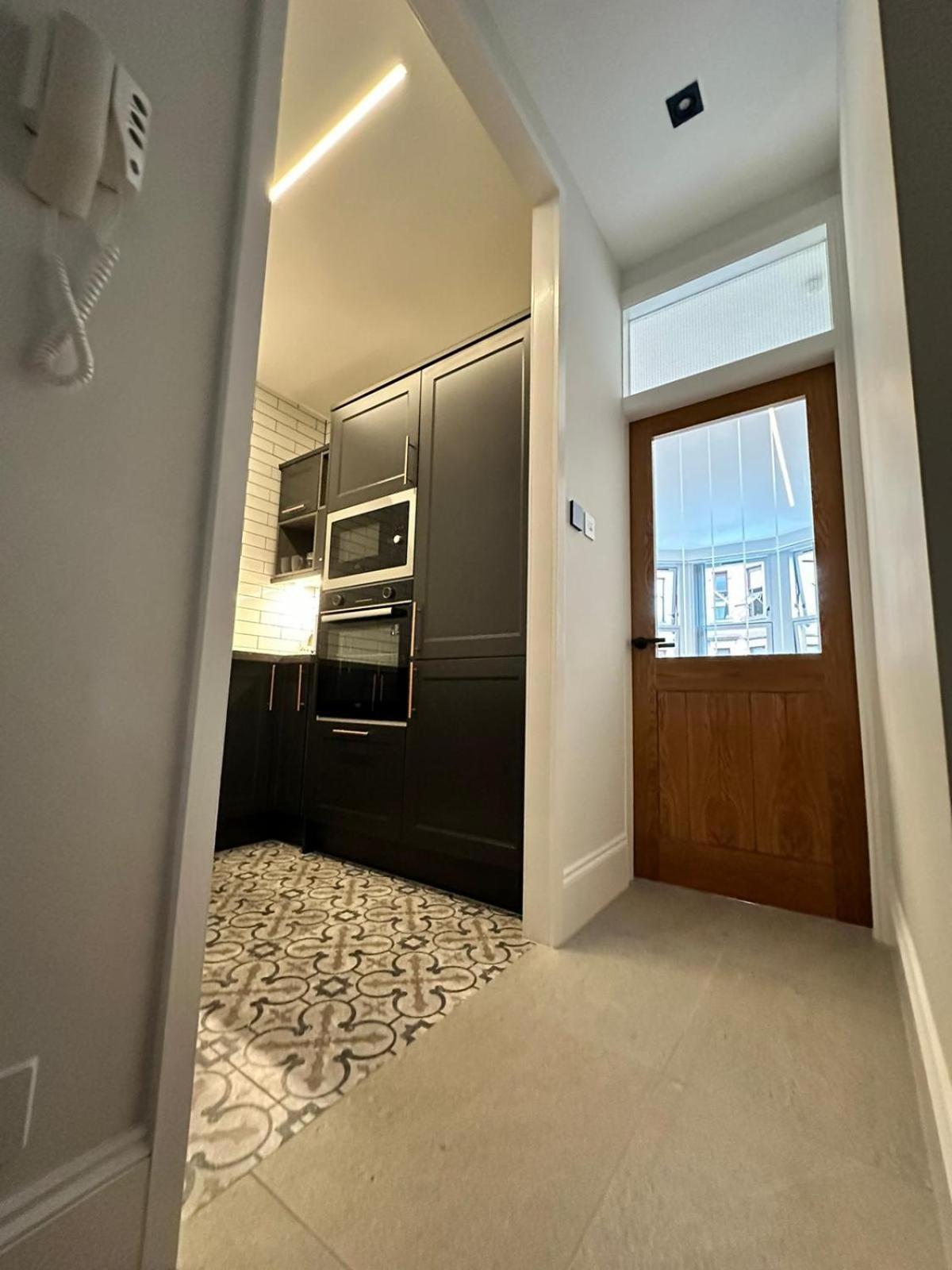 Glasgow West End Tenement Apartment Екстер'єр фото